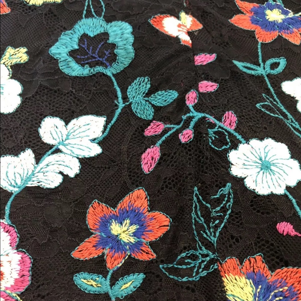Lulus SOLD - Picture 3 of 3